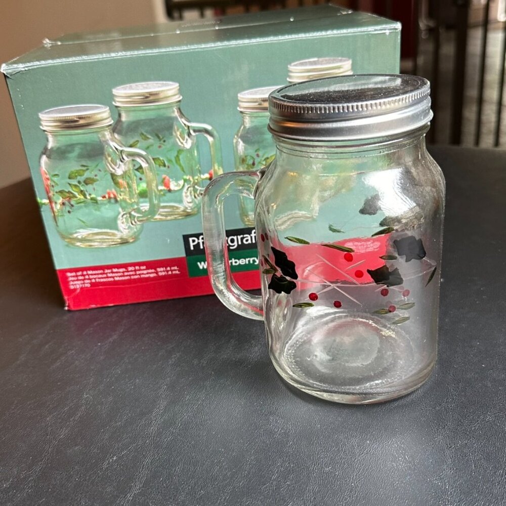 Pfaltzgraff WINTERBERRY Winter Berry Glass Mason Jar Mug Set of 4 w/ Lids - Picture 2 of 3